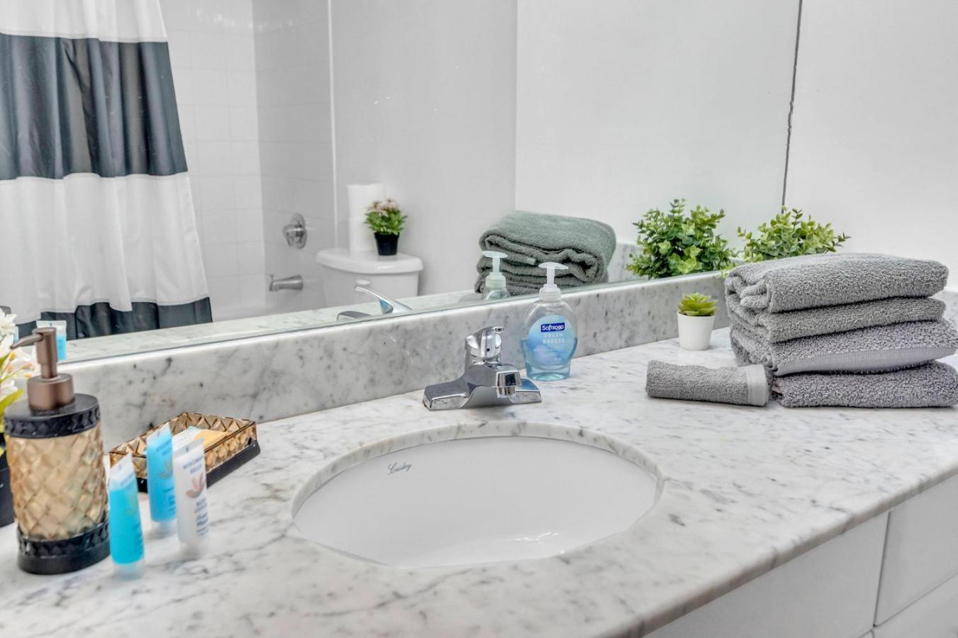 *Luxurious Highrise 2Brcondo Brickell- Waterviews* ميامي المظهر الخارجي الصورة