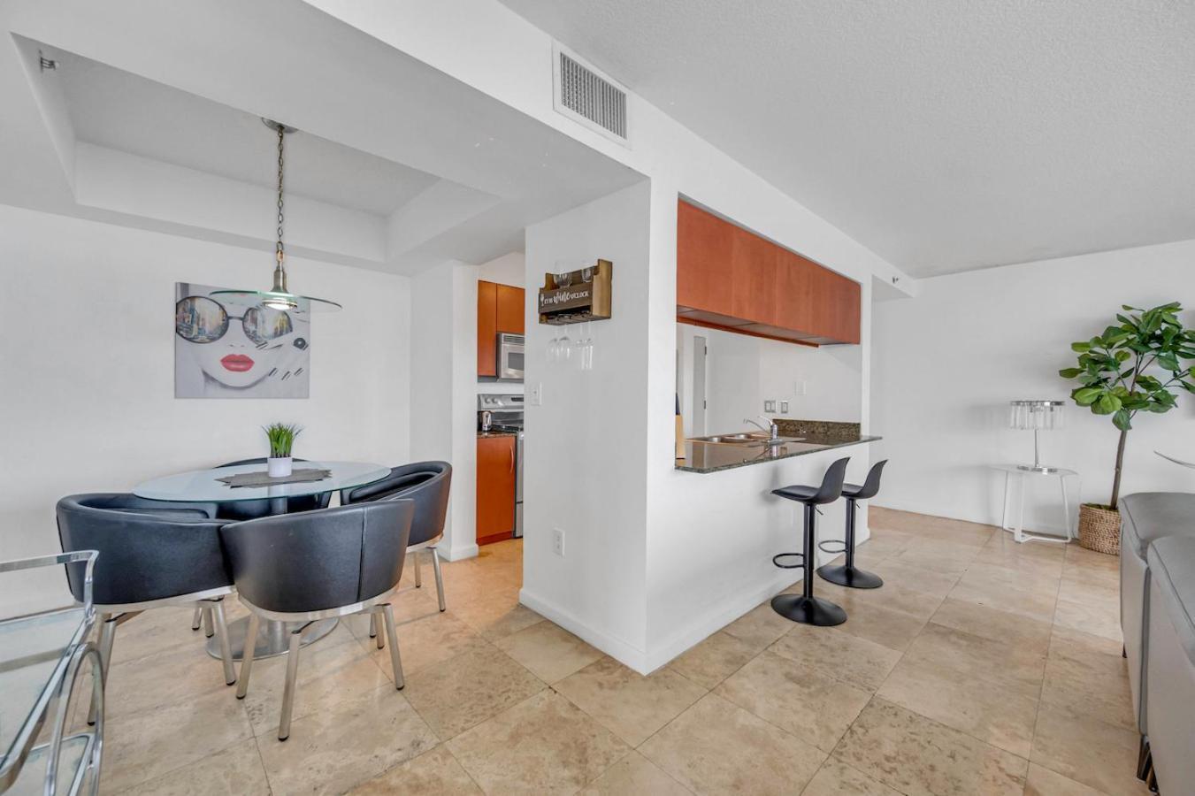 *Luxurious Highrise 2Brcondo Brickell- Waterviews* ميامي المظهر الخارجي الصورة