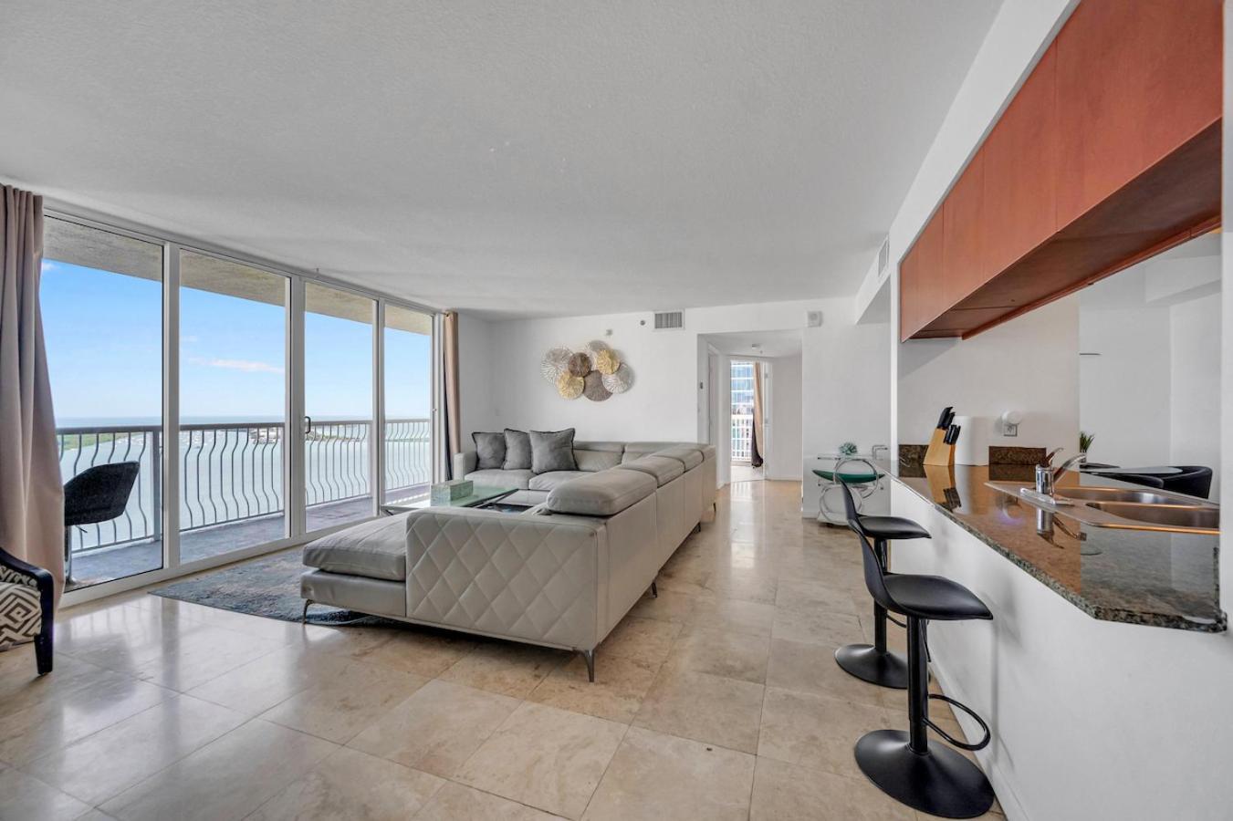*Luxurious Highrise 2Brcondo Brickell- Waterviews* ميامي المظهر الخارجي الصورة