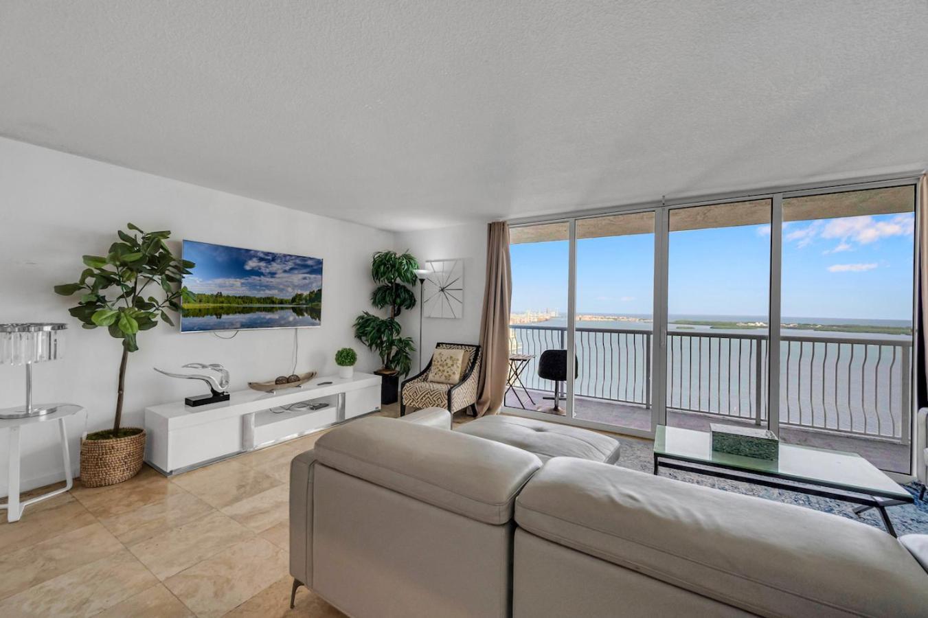 *Luxurious Highrise 2Brcondo Brickell- Waterviews* ميامي المظهر الخارجي الصورة
