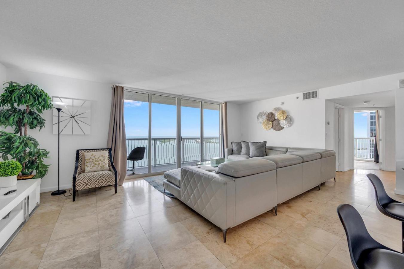 *Luxurious Highrise 2Brcondo Brickell- Waterviews* ميامي المظهر الخارجي الصورة